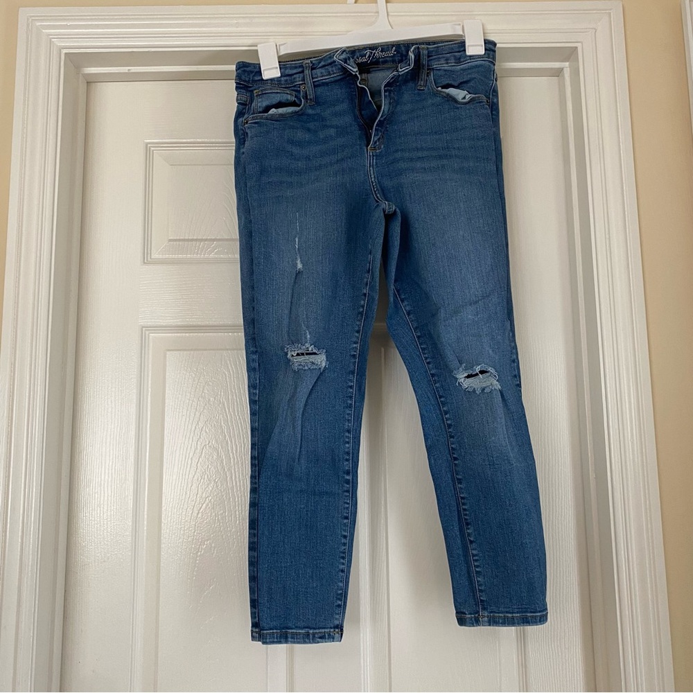 Universal thread high rise skinny crop jeans